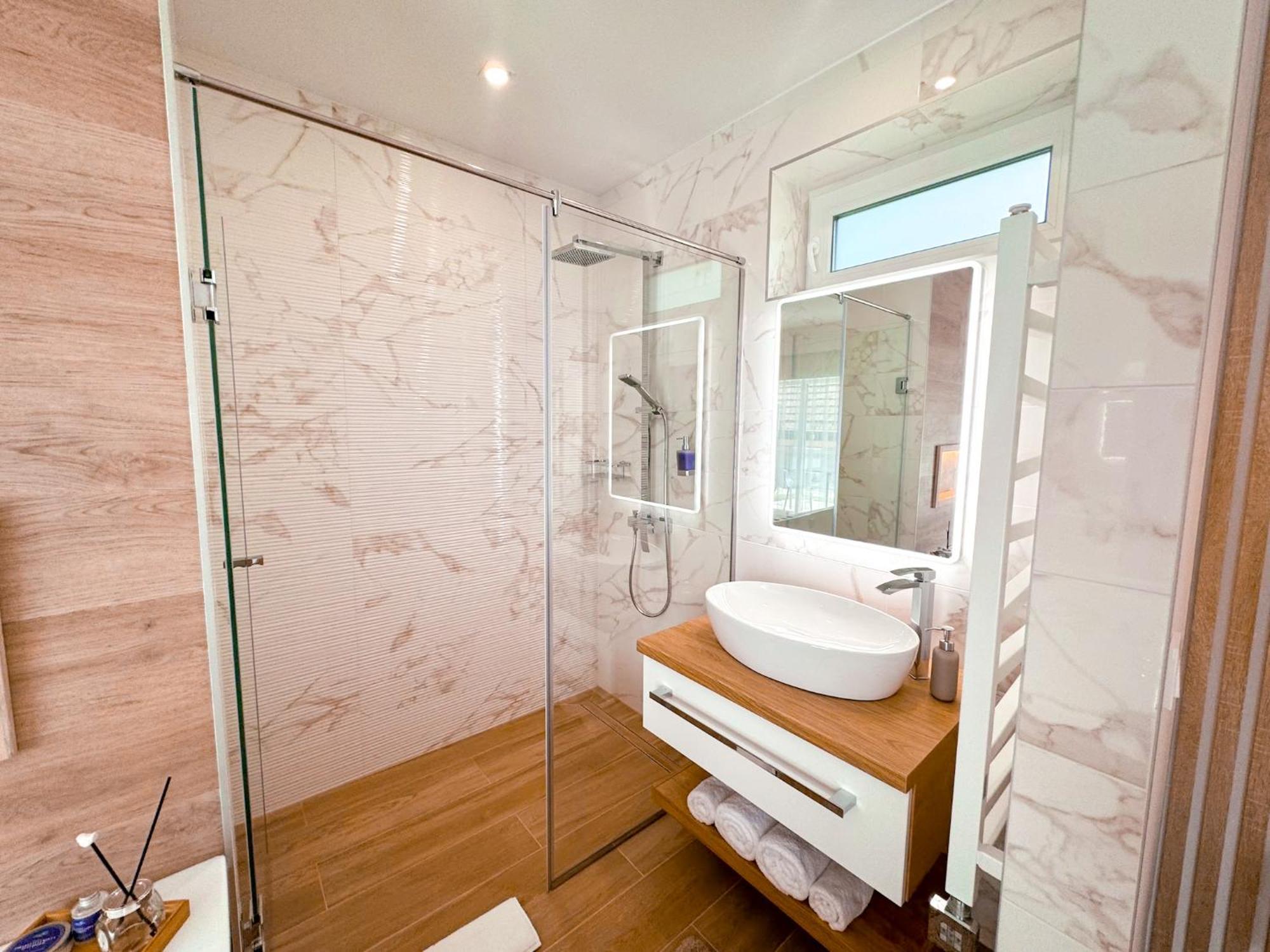 Twin Premium Apartman Tihany Exteriör bild